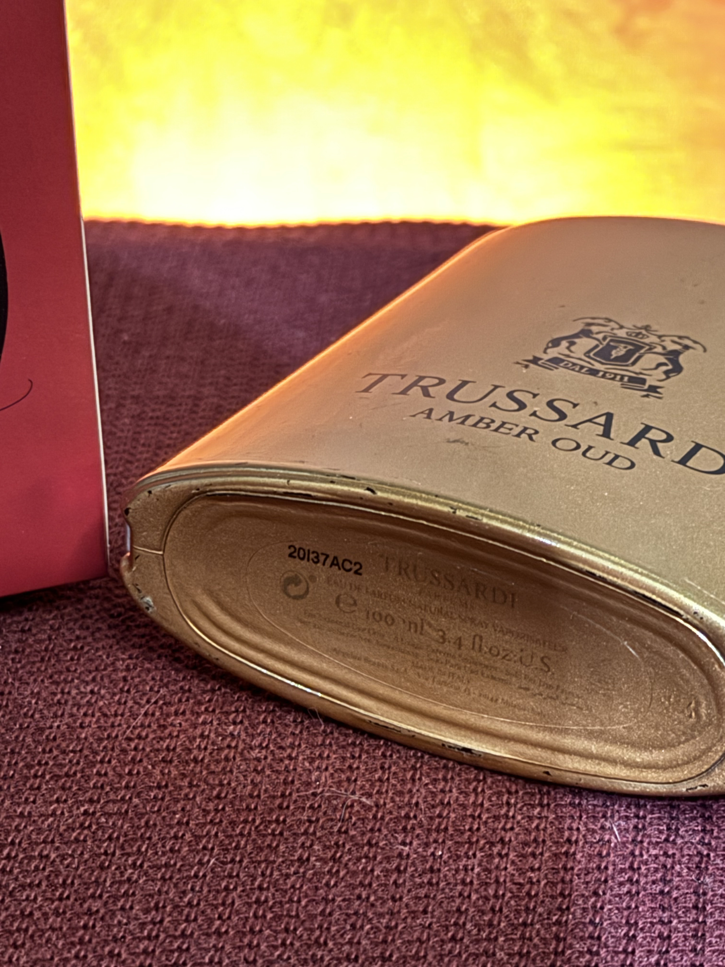 Trussardi Amber Oud Trussardi preview